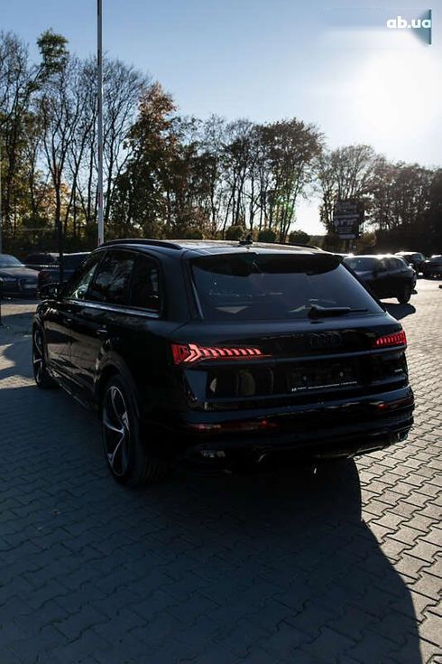 Audi Q7 2020 - фото 8