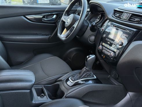 Nissan Rogue 2017 черный - фото 20