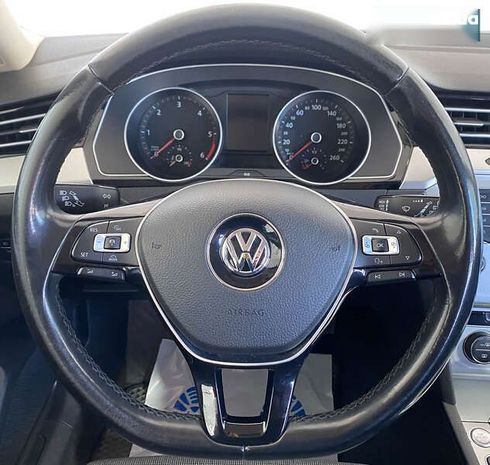 Volkswagen Passat 2015 - фото 12