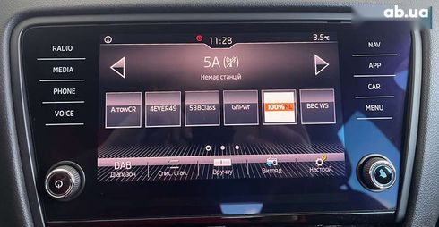 Skoda Octavia 2018 - фото 25