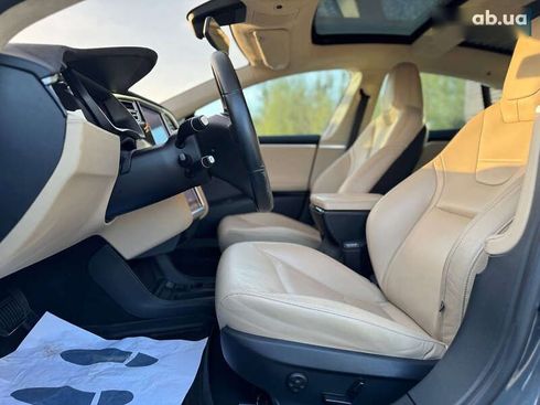 Tesla Model S 2015 - фото 8