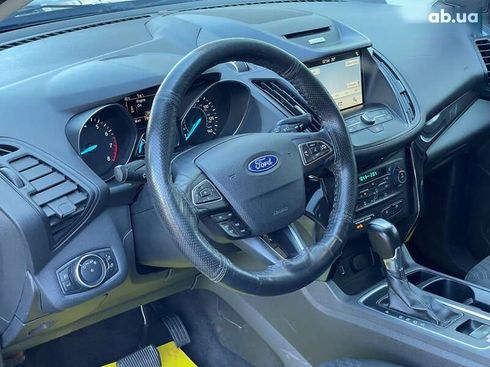 Ford Escape 2017 - фото 30
