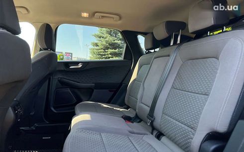 Ford Escape 2020 - фото 16