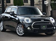 Продажа б/у MINI Hatch 2015 года - купить на Автобазаре