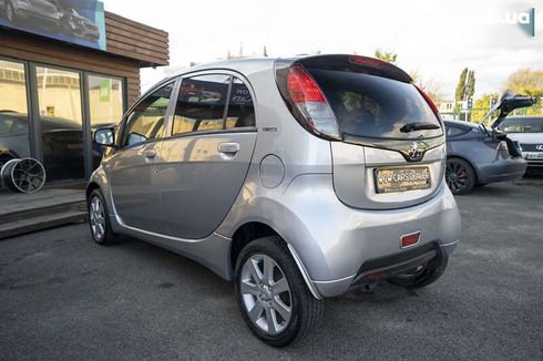 Peugeot iOn 2017 - фото 10
