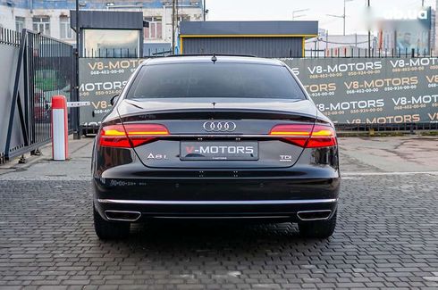 Audi A8 2017 - фото 10