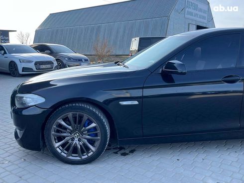 BMW 5 серия 2010 черный - фото 11