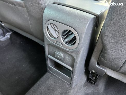 Volkswagen Tiguan 2016 белый - фото 13
