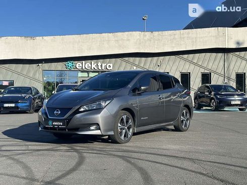 Nissan Leaf 2018 - фото 6