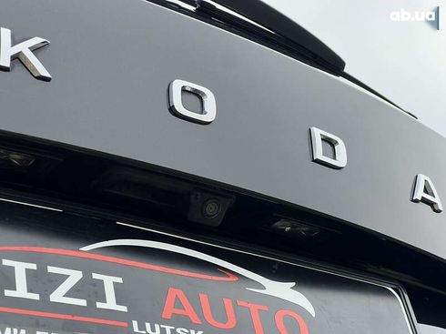 Skoda Karoq 2021 - фото 17
