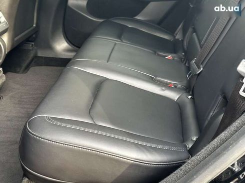 Tesla Model Y 2023 - фото 14