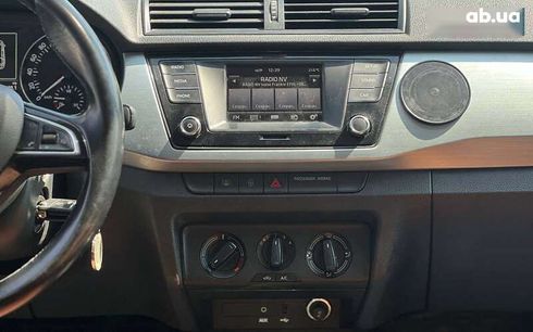 Skoda Fabia 2015 - фото 18