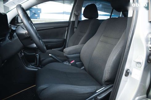 Toyota Avensis 2005 - фото 13