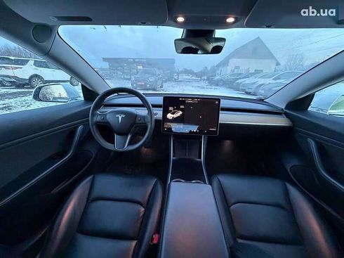 Tesla Model 3 2019 - фото 15