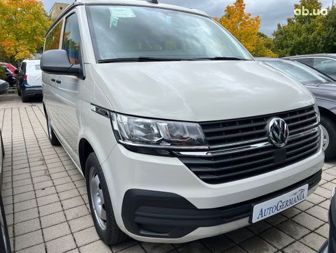 Volkswagen Multivan 2022 - фото 2