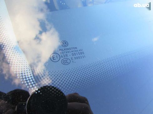 Volkswagen e-Golf 2018 - фото 5