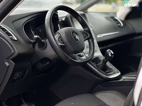 Renault Scenic 2018 - фото 14