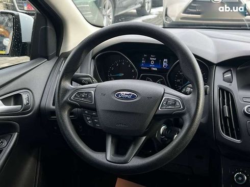 Ford Focus 2017 - фото 14