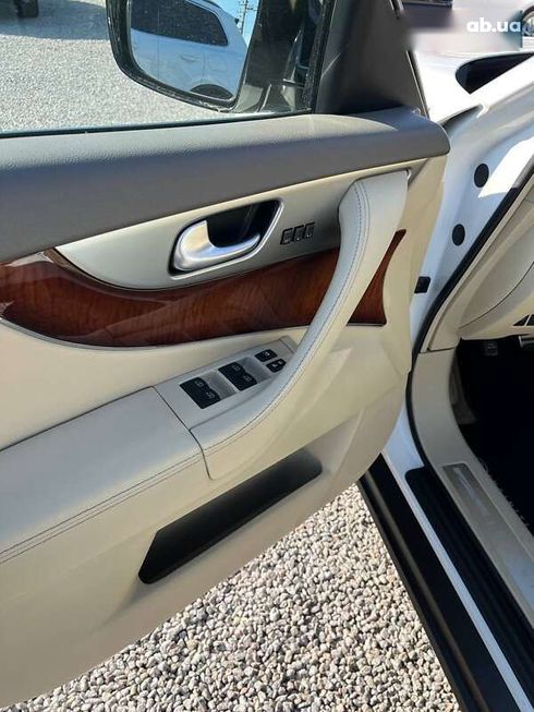 Infiniti QX70 2014 - фото 4