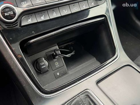 Hyundai Grandeur 2017 - фото 27