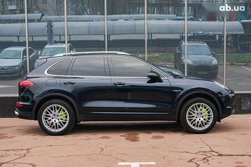 Porsche Cayenne 2017 - фото 2