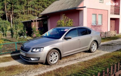 Skoda Octavia 2013 бежевый - фото 2