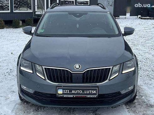 Skoda Octavia 2019 - фото 3