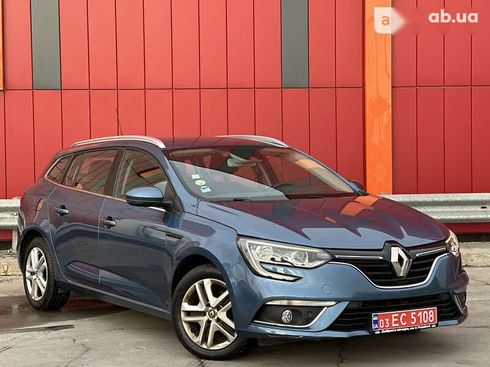 Renault Megane 2017 - фото 11