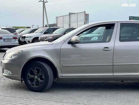 Skoda octavia a5 2010 бежевый - фото 12