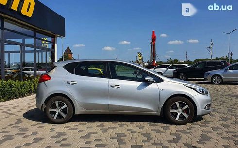 Kia Cee'd 2015 - фото 2