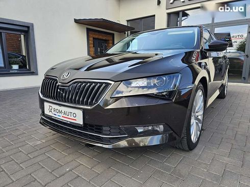 Skoda Superb 2016 - фото 2