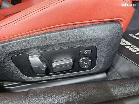 BMW M8 Gran Coupe 2023 - фото 22