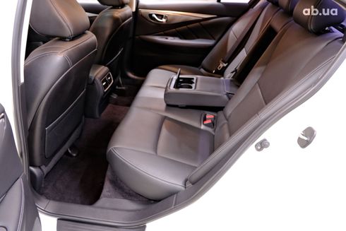 Infiniti Q50 2015 белый - фото 8