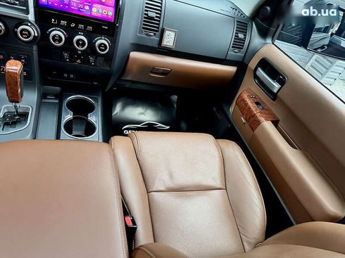 Toyota Sequoia 2020 - фото 19