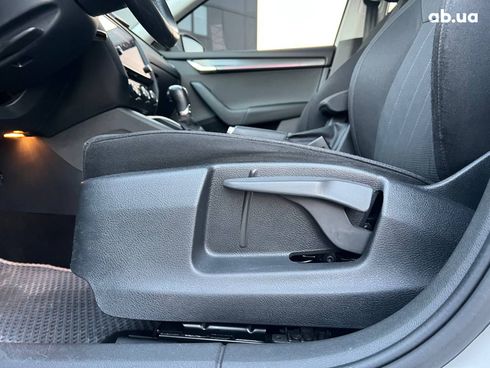 Skoda octavia a7 2018 белый - фото 20