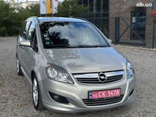 Купити Opel Zafira бу в Україні - купити на Автобазарі