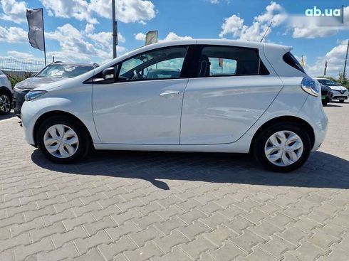 Renault Zoe 2019 - фото 15