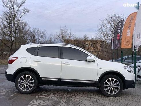 Nissan Qashqai 2012 - фото 22