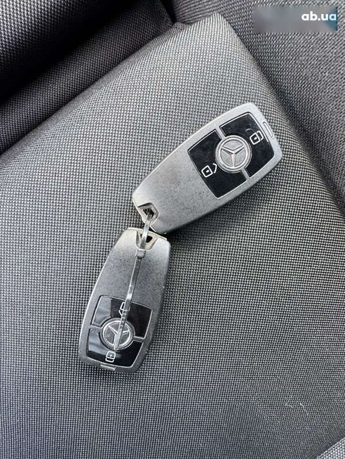 Mercedes-Benz Sprinter 2020 - фото 26