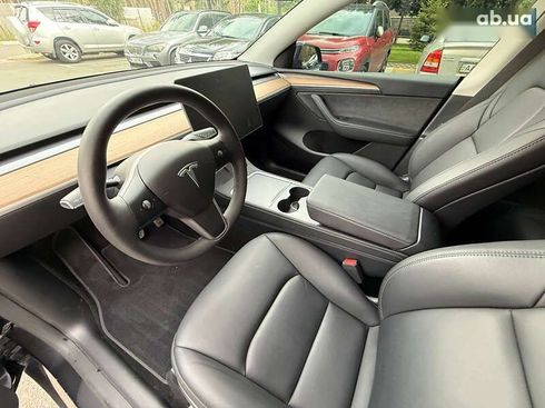 Tesla Model Y 2024 - фото 9
