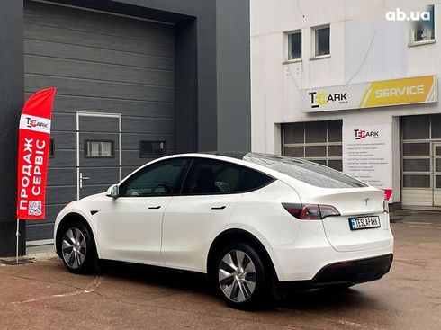 Tesla Model Y 2022 - фото 8
