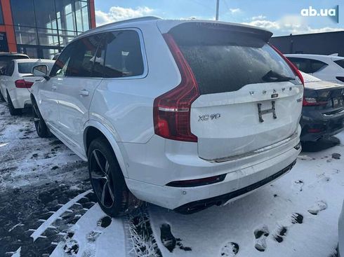 Volvo XC90 2016 - фото 3