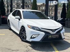 Продаж вживаних Toyota Camry 2019 року в Києві - купити на Автобазарі