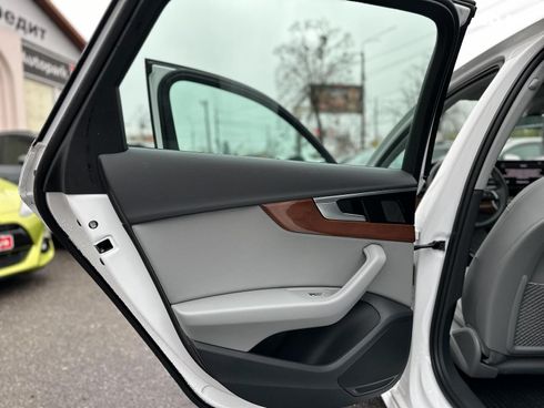 Audi A4 2023 белый - фото 39