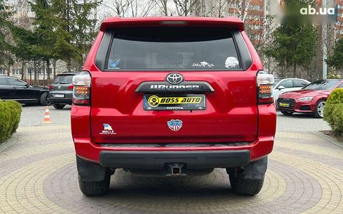 Toyota 4Runner 2020 - фото 6