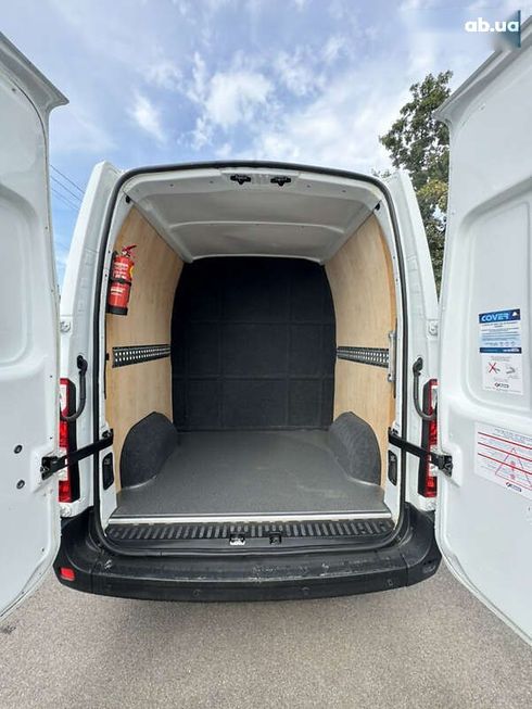 Renault Master 2017 - фото 13