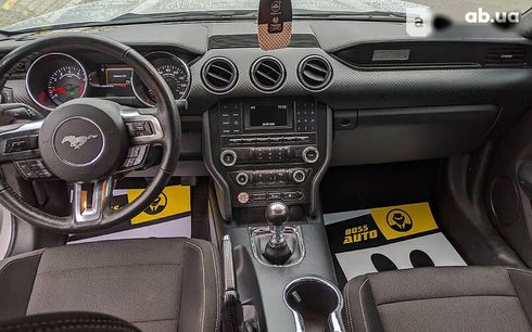 Ford Mustang 2017 - фото 9