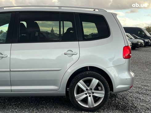 Volkswagen Touran 2012 серый - фото 5
