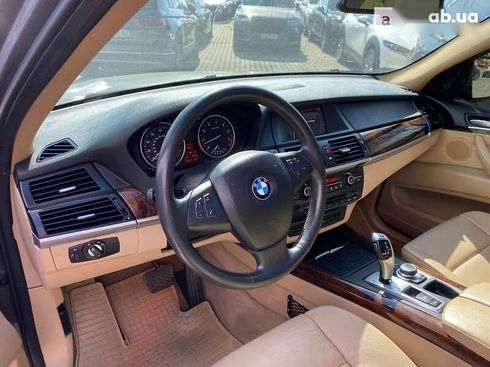 BMW X5 2010 - фото 9