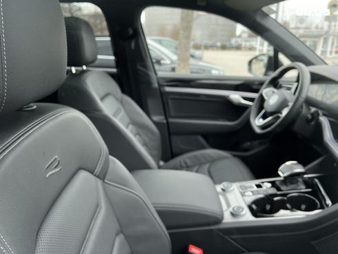 Volkswagen Touareg R 2022 - фото 34